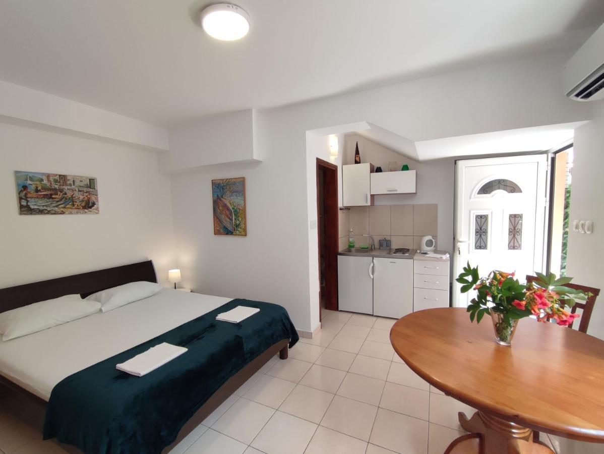 Studio Apartman Radimir Котор Экстерьер фото